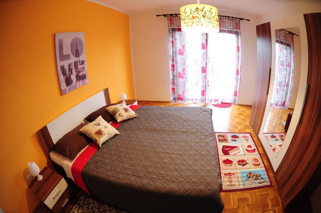 Holiday Home Mara Fondole ภายนอก รูปภาพ