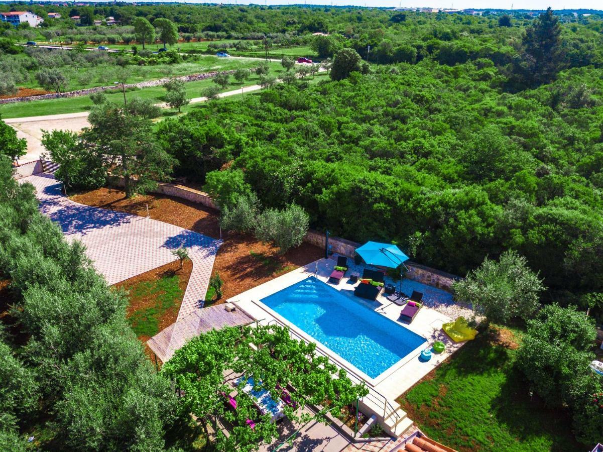 Holiday Home Mara Fondole ภายนอก รูปภาพ
