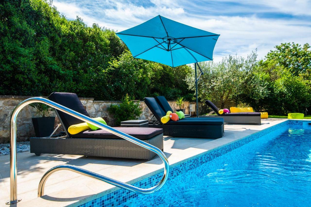 Holiday Home Mara Fondole ภายนอก รูปภาพ