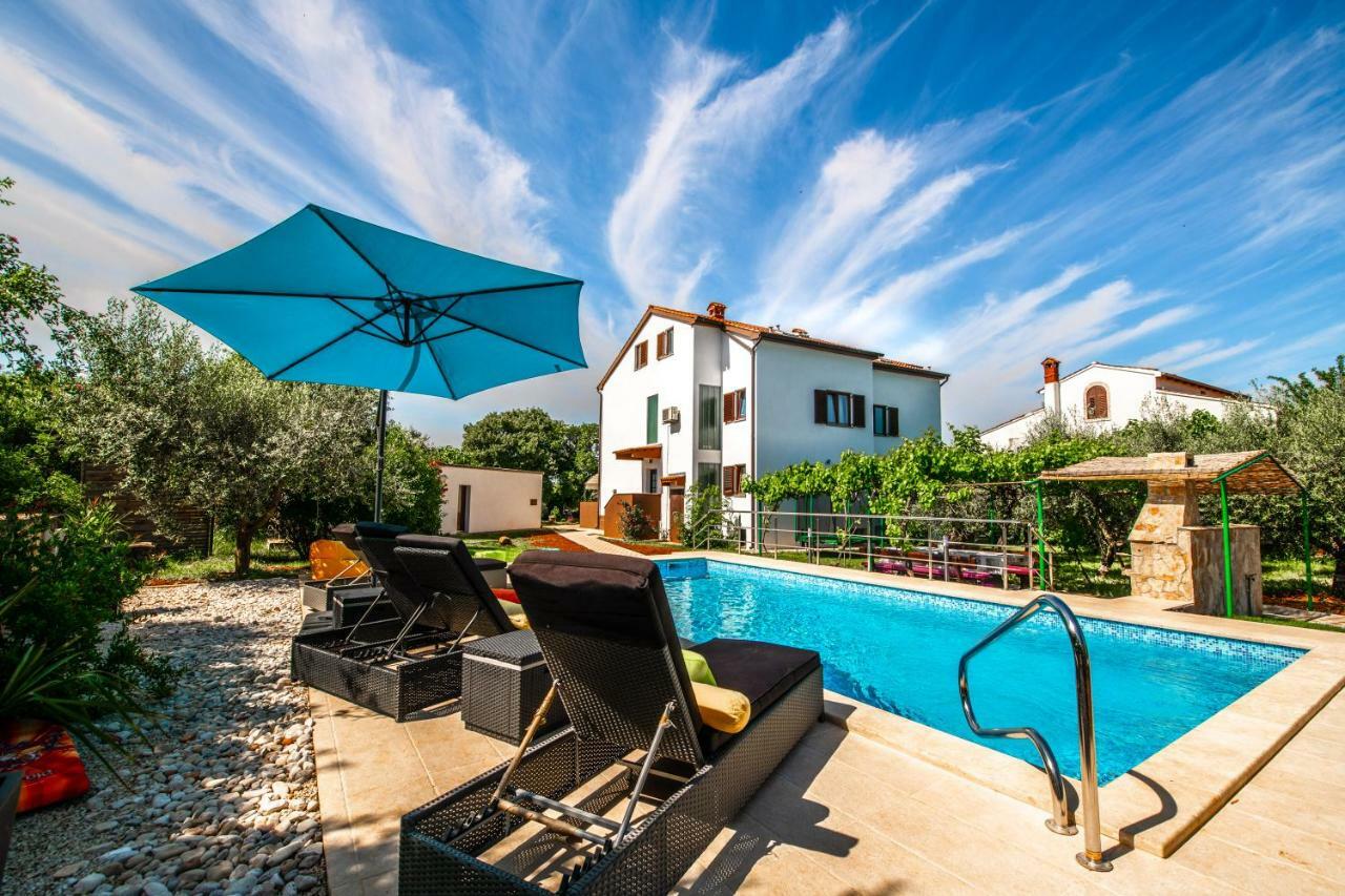 Holiday Home Mara Fondole ภายนอก รูปภาพ