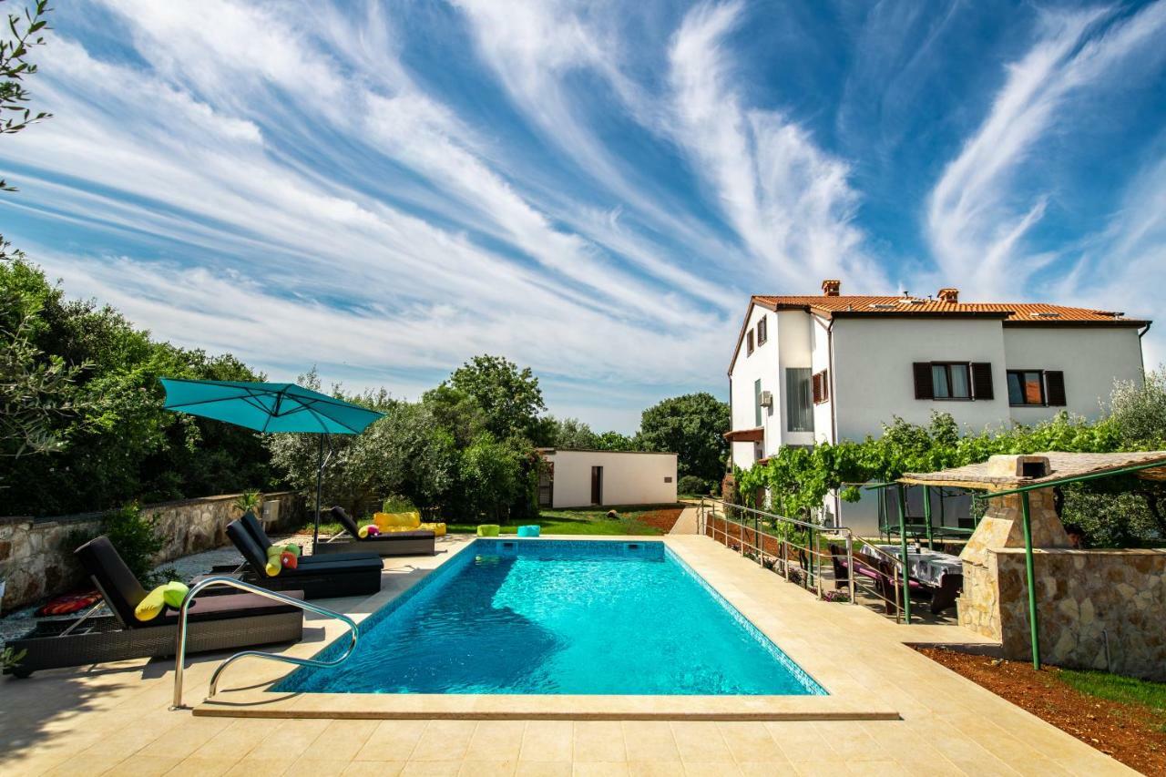 Holiday Home Mara Fondole ภายนอก รูปภาพ