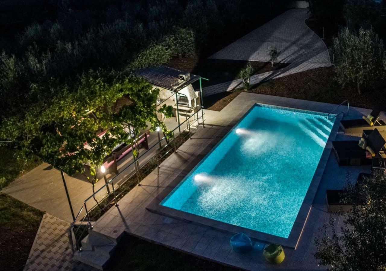 Holiday Home Mara Fondole ภายนอก รูปภาพ