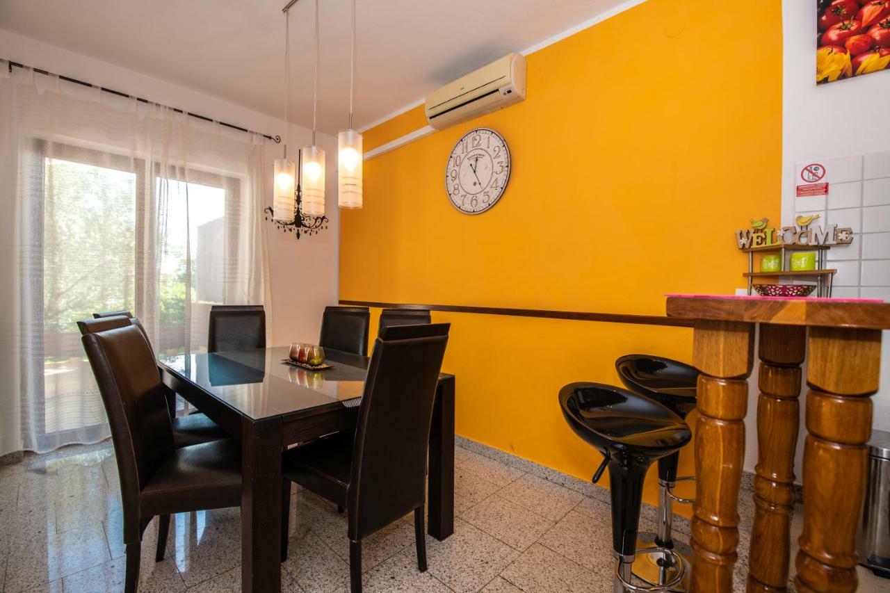 Holiday Home Mara Fondole ภายนอก รูปภาพ